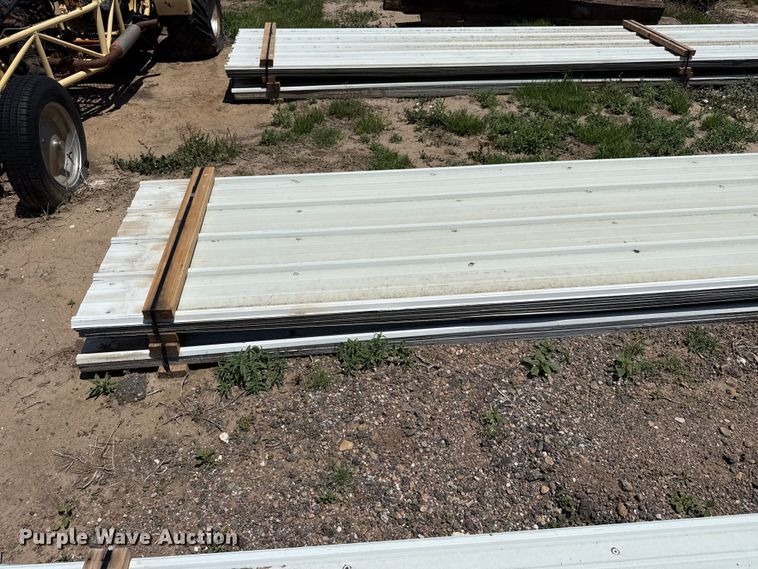 image for item FB6724 (98) sheets of metal siding/roofing