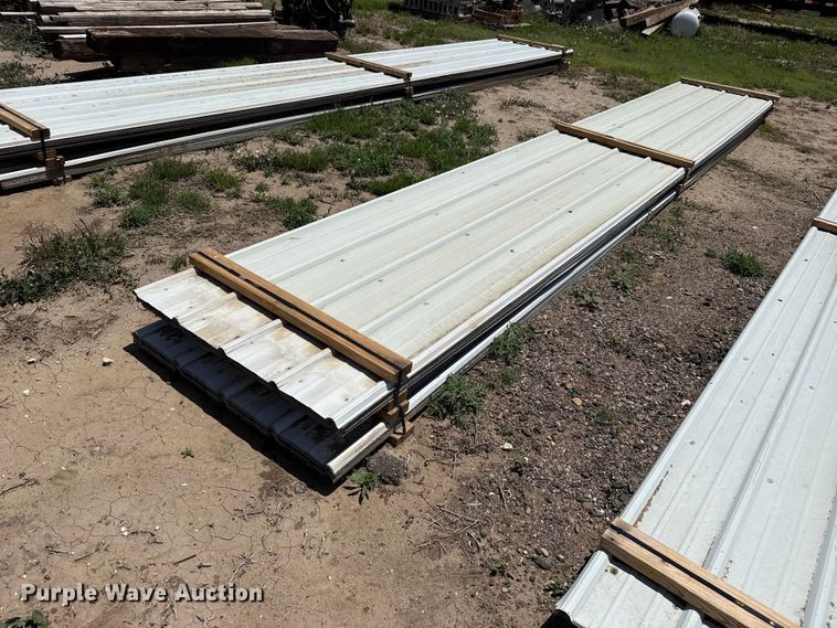 image for item FB6724 (98) sheets of metal siding/roofing