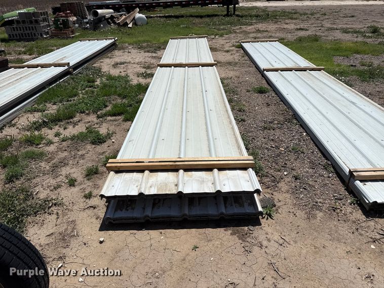 image for item FB6724 (98) sheets of metal siding/roofing