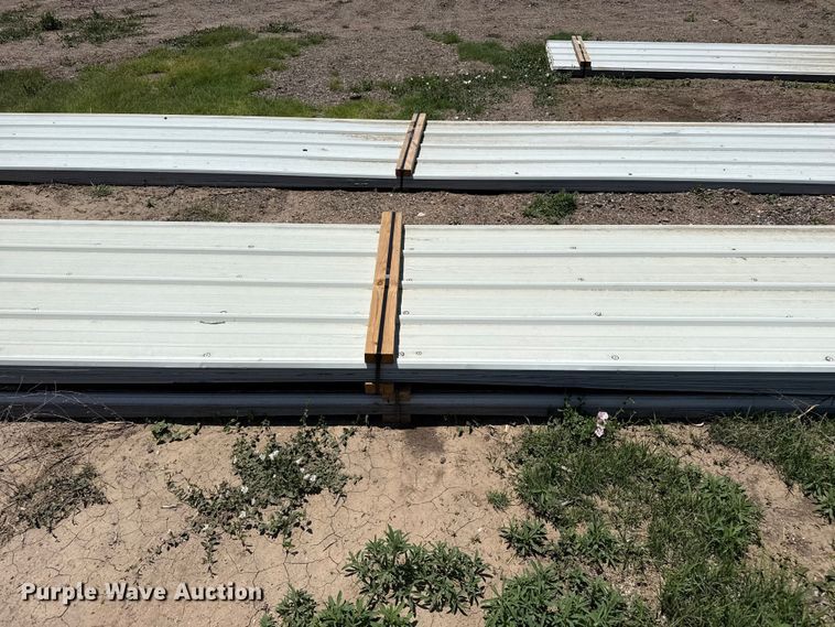 image for item FB6724 (98) sheets of metal siding/roofing