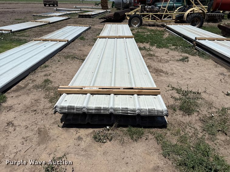 image for item FB6724 (98) sheets of metal siding/roofing