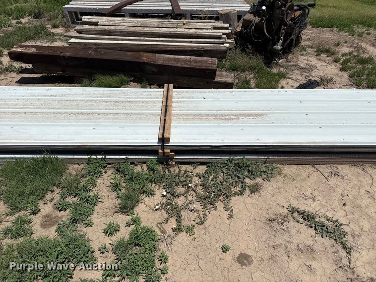image for item FB6725 (100) sheets of metal siding/roofing