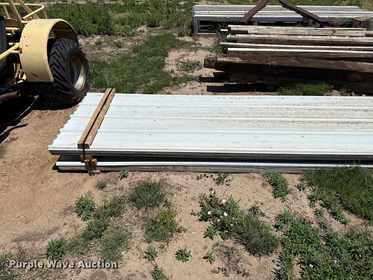 image for item FB6725 (100) sheets of metal siding/roofing