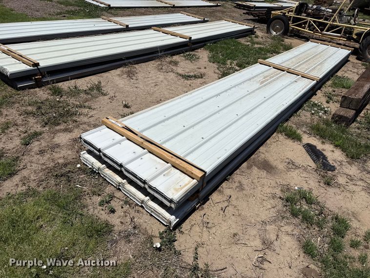 image for item FB6725 (100) sheets of metal siding/roofing