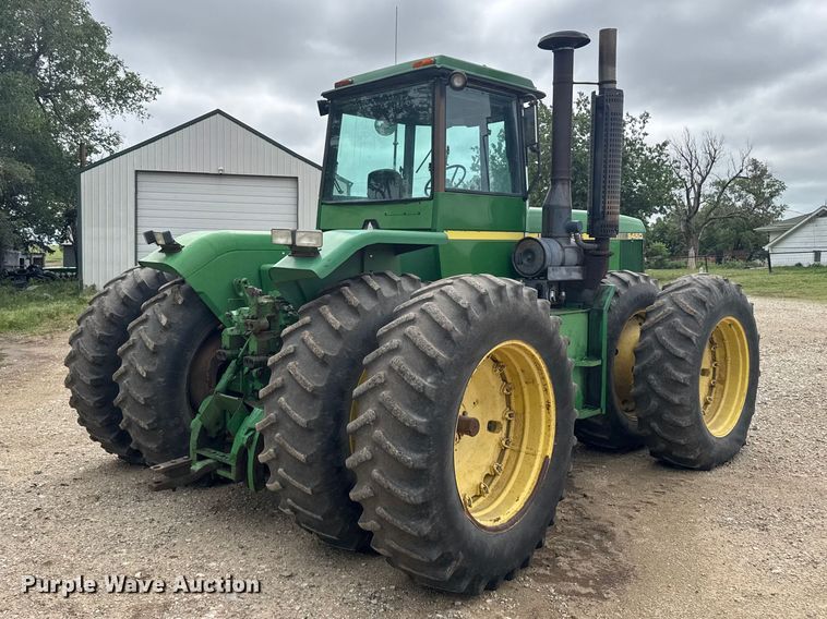 image for item FB7412 1983 John Deere 8450 4WD tractor