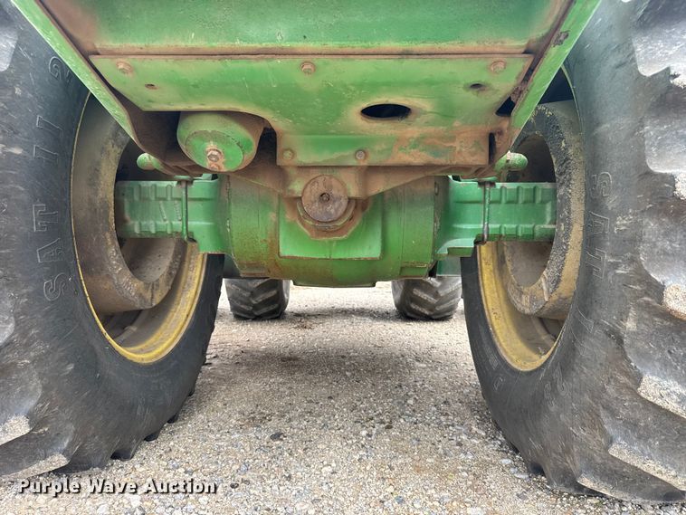 image for item FB7412 1983 John Deere 8450 4WD tractor
