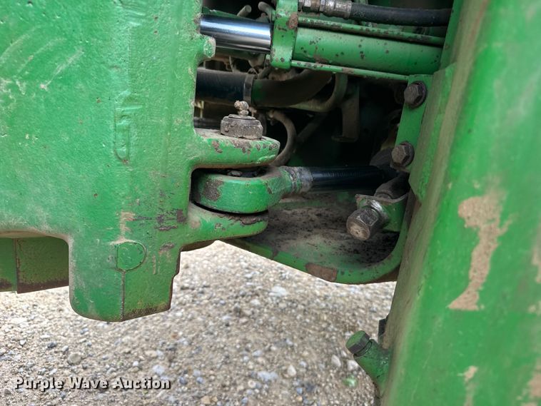 image for item FB7412 1983 John Deere 8450 4WD tractor