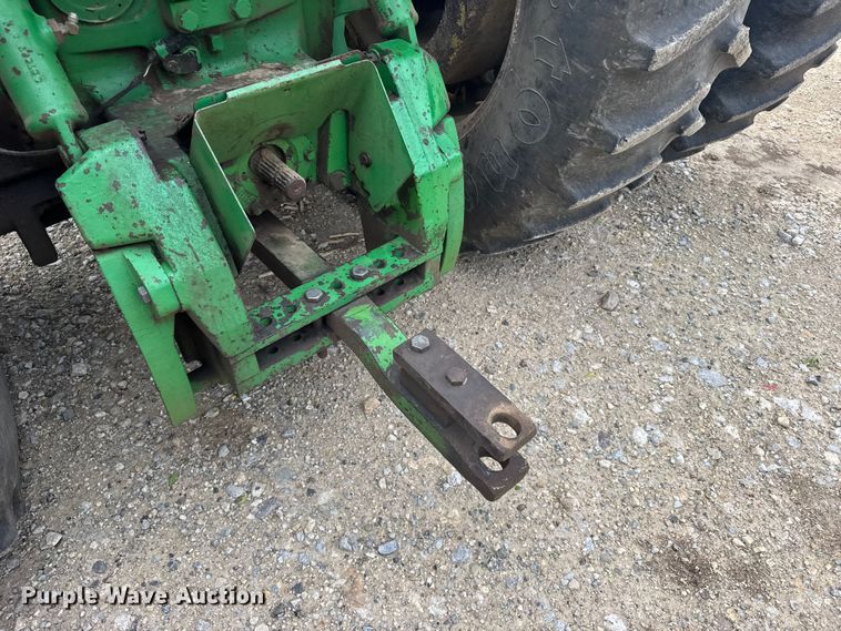 image for item FB7412 1983 John Deere 8450 4WD tractor