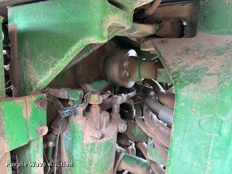 image for item FB7412 1983 John Deere 8450 4WD tractor