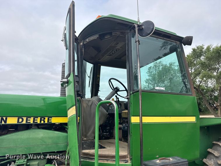 image for item FB7412 1983 John Deere 8450 4WD tractor