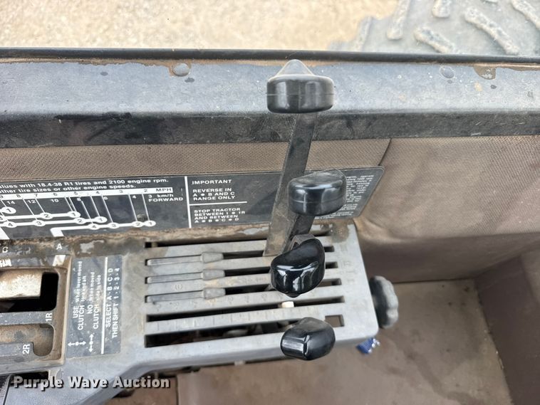 image for item FB7412 1983 John Deere 8450 4WD tractor