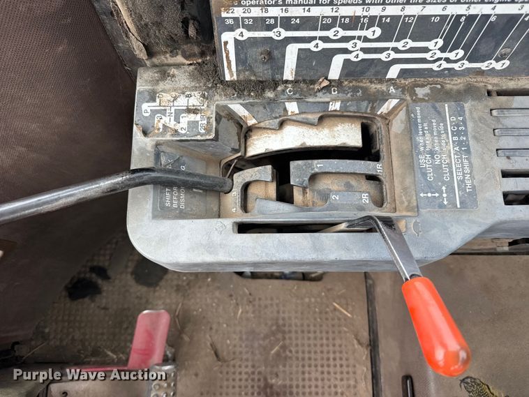 image for item FB7412 1983 John Deere 8450 4WD tractor