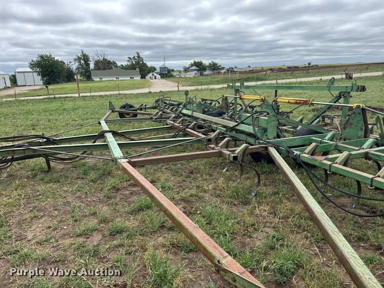 image for item FB7413 John Deere field cultivator