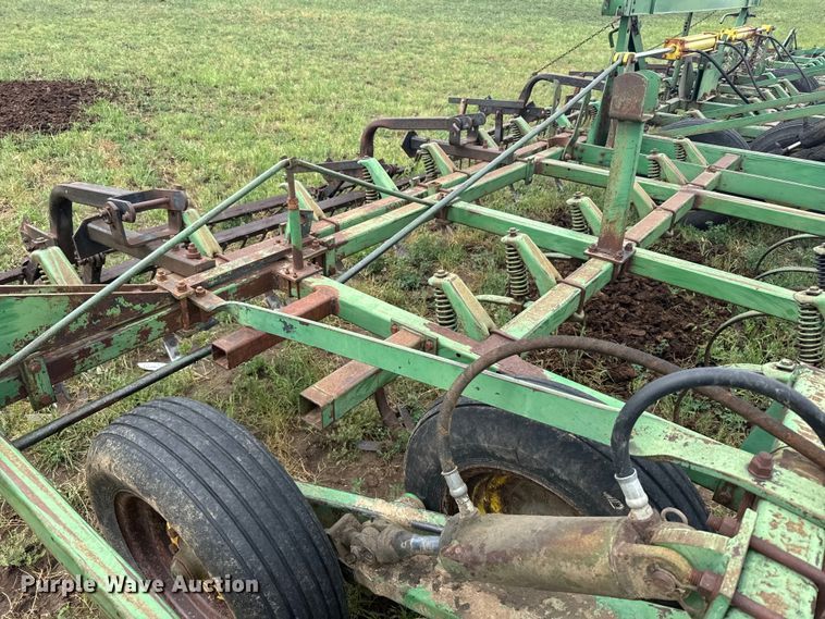 image for item FB7413 John Deere field cultivator