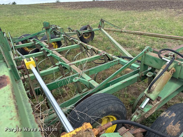 image for item FB7413 John Deere field cultivator
