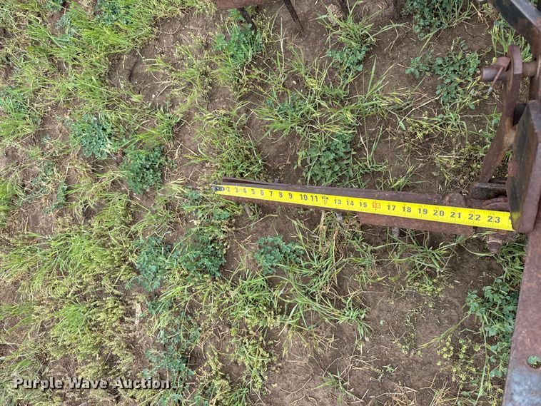 image for item FB7413 John Deere field cultivator