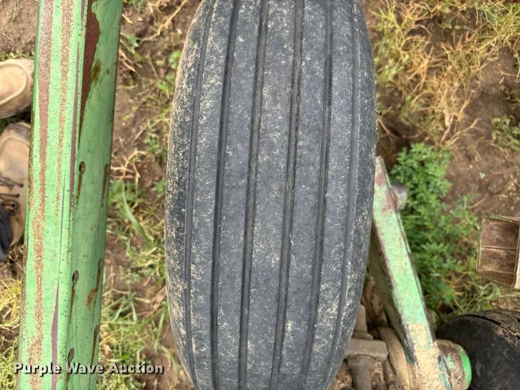 image for item FB7413 John Deere field cultivator