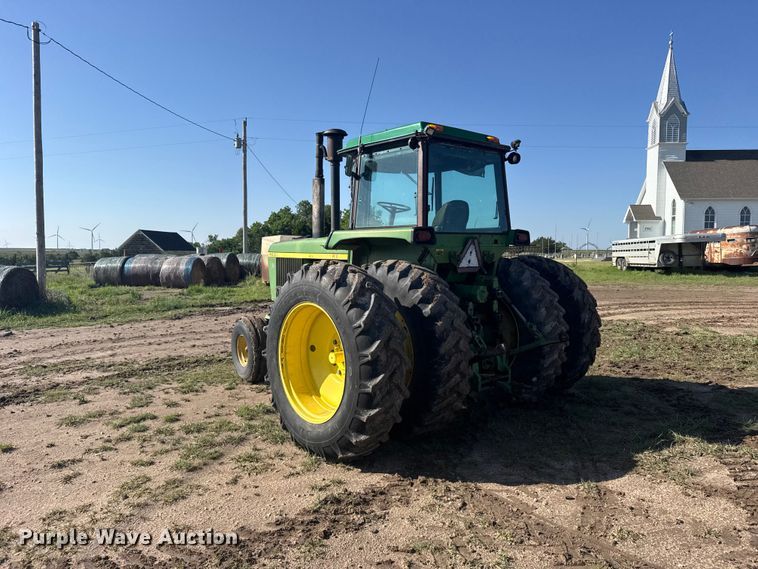 image for item FB7454 John Deere 4630 tractor