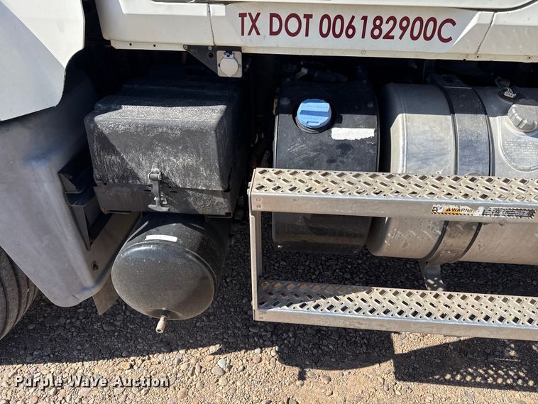 image for item FC2295 2013 Mack Granite GU713 winch truck