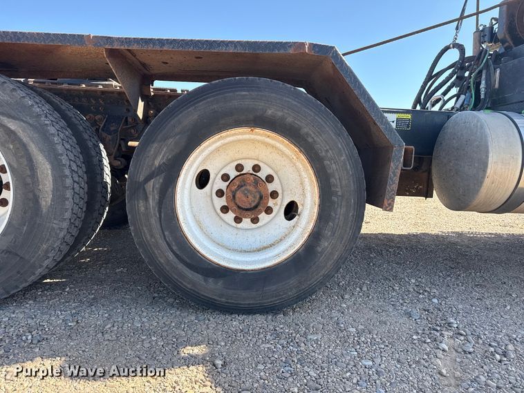 image for item FC2295 2013 Mack Granite GU713 winch truck