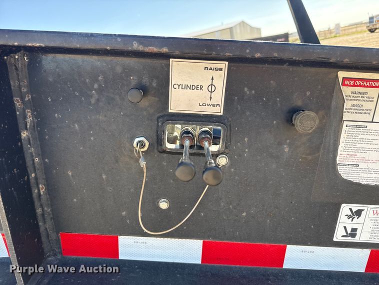 image for item FC2296 2020 Witzco NGB-35 Challenger lowboy equipment trailer