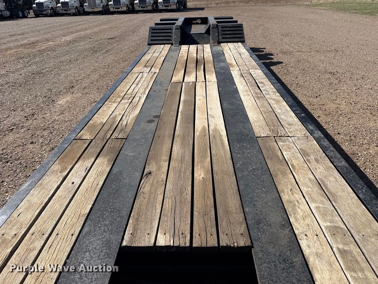 image for item FC2296 2020 Witzco NGB-35 Challenger lowboy equipment trailer