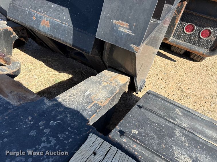image for item FC2296 2020 Witzco NGB-35 Challenger lowboy equipment trailer