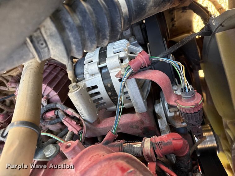 image for item FC2297 2012 Mack CHU613 semi truck