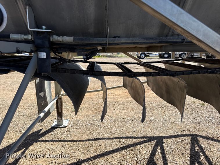 image for item FC2298 2016 Trinity Trailer Mfg Eagle Bridge live bottom trailer