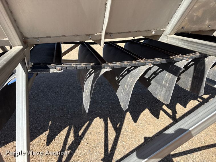 image for item FC2298 2016 Trinity Trailer Mfg Eagle Bridge live bottom trailer