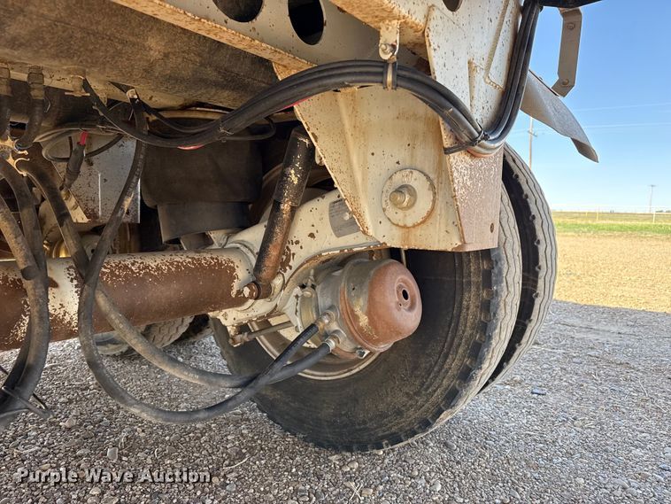 image for item FC2298 2016 Trinity Trailer Mfg Eagle Bridge live bottom trailer