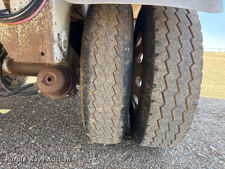 image for item FC2298 2016 Trinity Trailer Mfg Eagle Bridge live bottom trailer