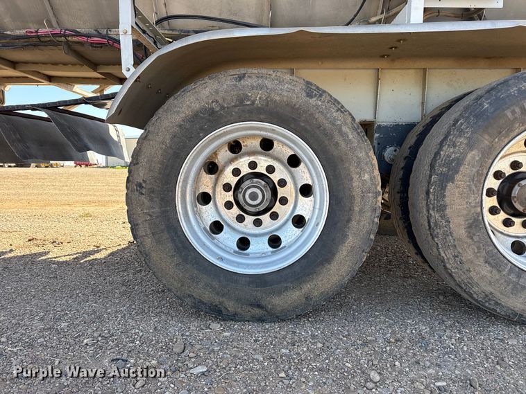 image for item FC2298 2016 Trinity Trailer Mfg Eagle Bridge live bottom trailer