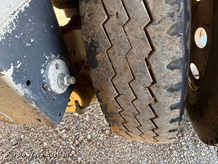image for item FC2298 2016 Trinity Trailer Mfg Eagle Bridge live bottom trailer