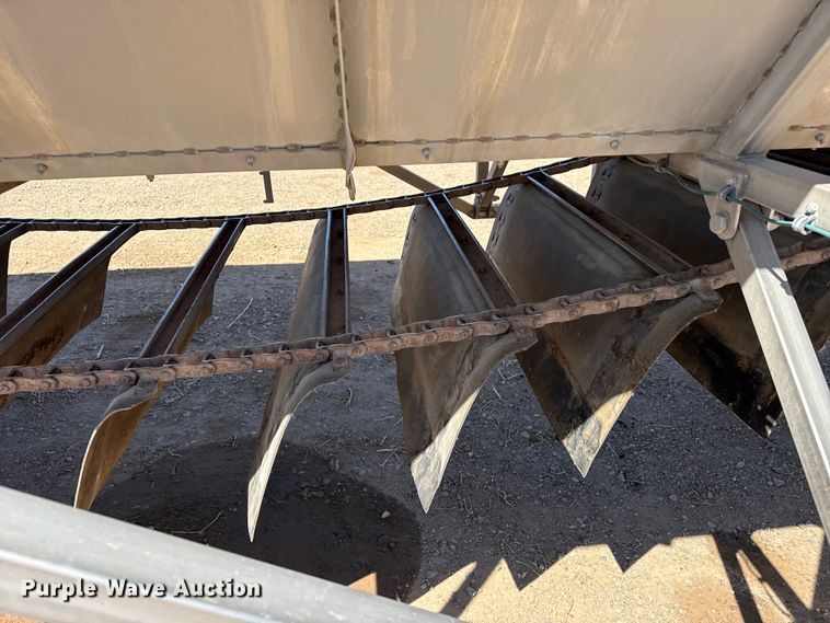 image for item FC2300 2017 Trinity Trailer Mfg Eagle Bridge live bottom trailer