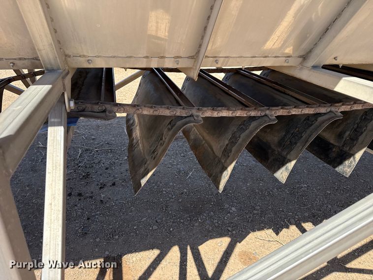 image for item FC2300 2017 Trinity Trailer Mfg Eagle Bridge live bottom trailer