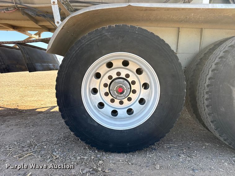 image for item FC2300 2017 Trinity Trailer Mfg Eagle Bridge live bottom trailer
