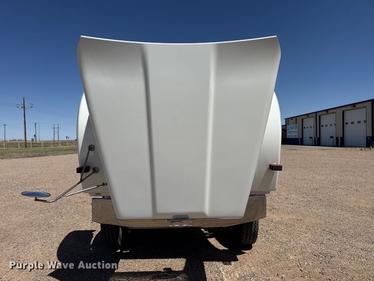 image for item FC2301 2017 Western Star 4900SF glider semi truck