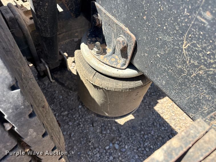 image for item FC2301 2017 Western Star 4900SF glider semi truck