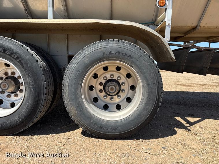 image for item FC2302 2016 Trinity Trailer Mfg Eagle Bridge 