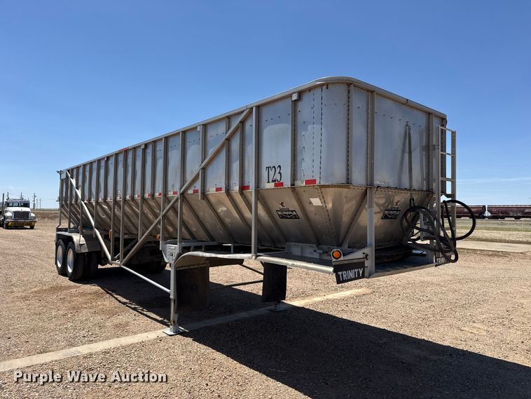 image for item FC2304 2016 Trinity Trailer Mfg live bottom trailer