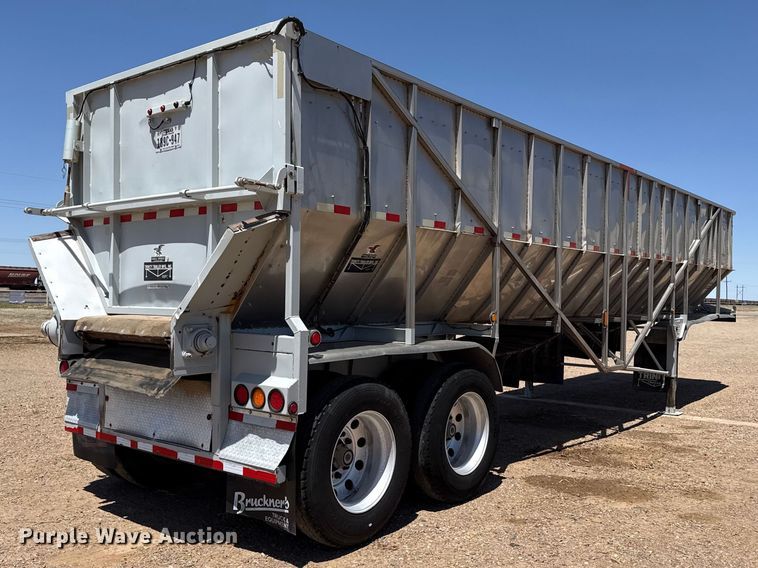 image for item FC2304 2016 Trinity Trailer Mfg live bottom trailer