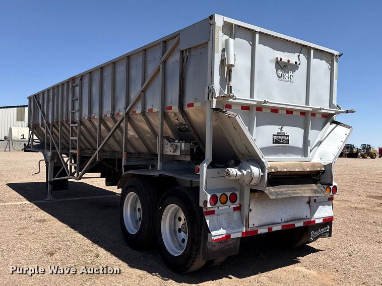 image for item FC2304 2016 Trinity Trailer Mfg live bottom trailer