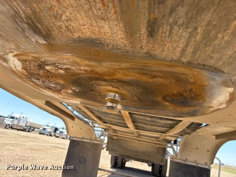 image for item FC2304 2016 Trinity Trailer Mfg live bottom trailer