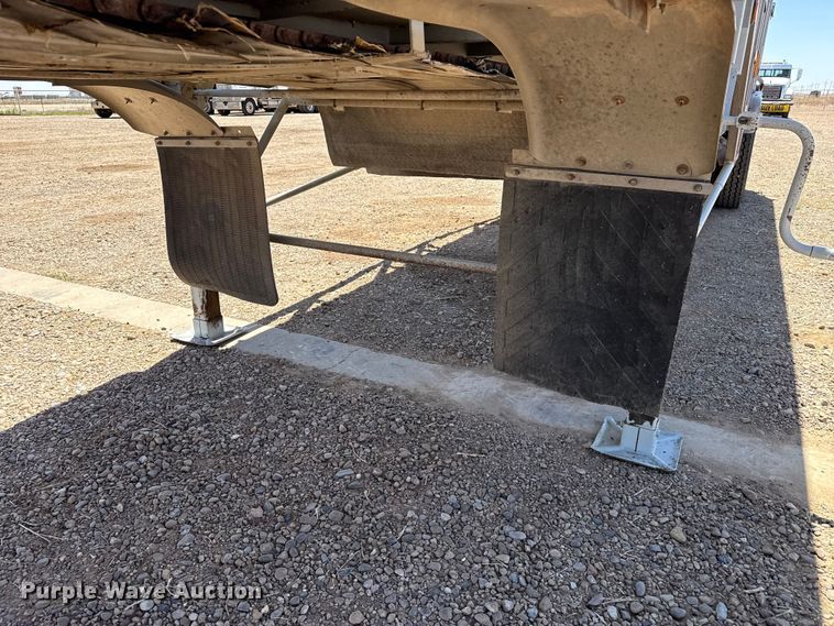 image for item FC2304 2016 Trinity Trailer Mfg live bottom trailer