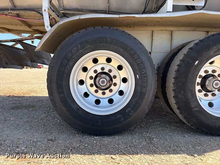 image for item FC2304 2016 Trinity Trailer Mfg live bottom trailer