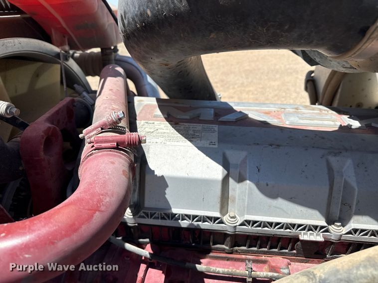 image for item FC2305 2015 Mack CHU613 semi truck