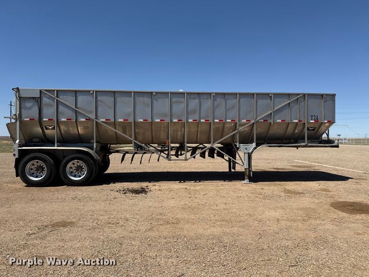 image for item FC2306 2017 Trinity Trailer Mfg Eagle Bridge live bottom trailer