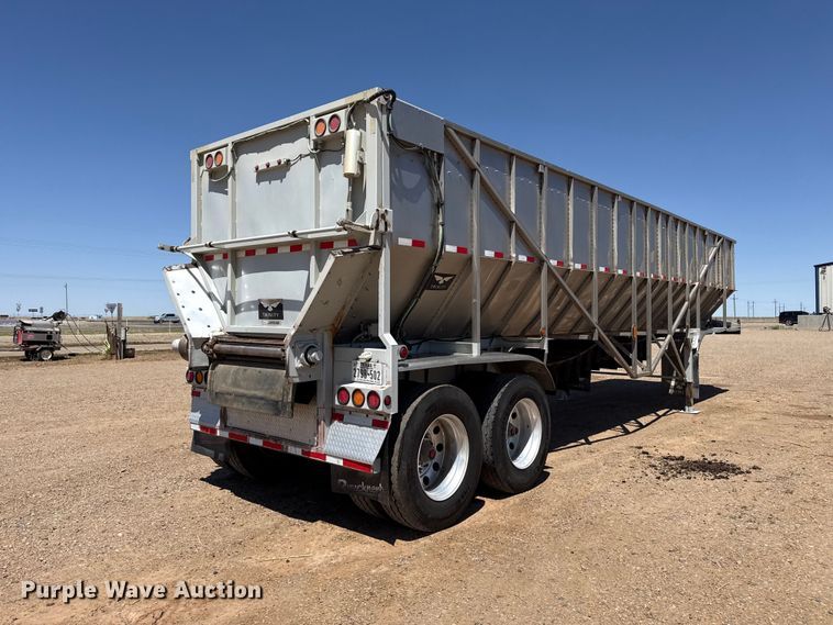 image for item FC2306 2017 Trinity Trailer Mfg Eagle Bridge live bottom trailer