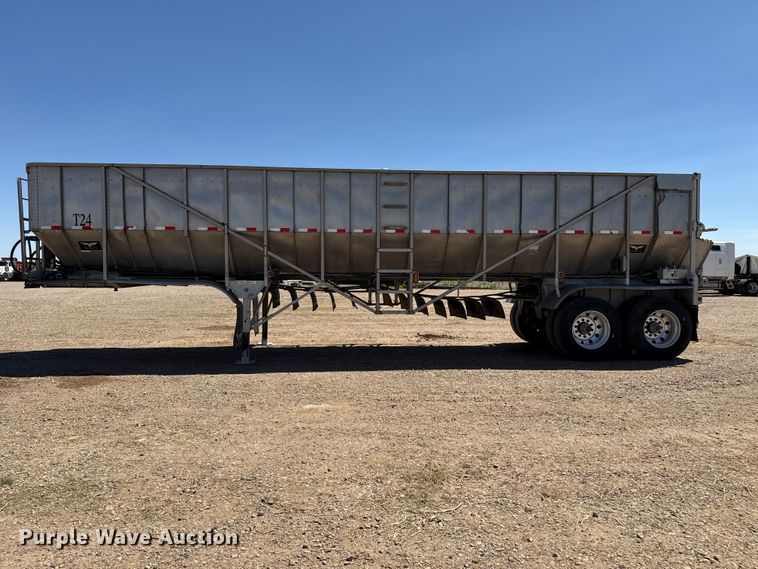 image for item FC2306 2017 Trinity Trailer Mfg Eagle Bridge live bottom trailer